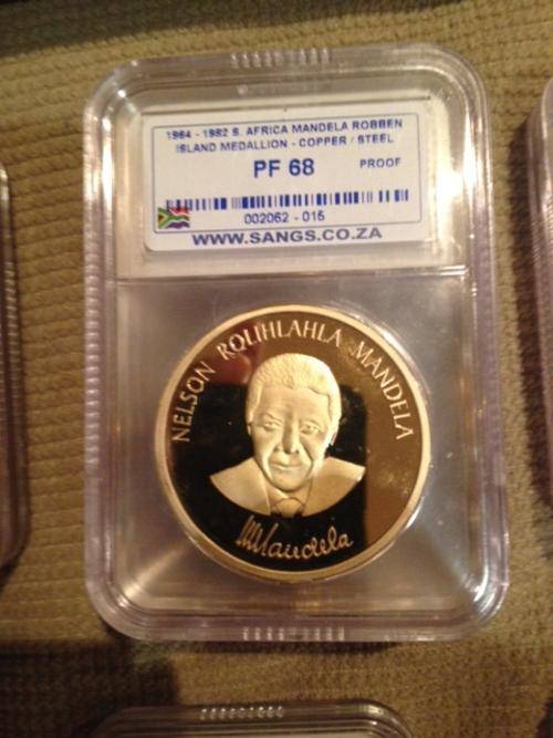 SANGS PF68 Mandela Coin - NEW