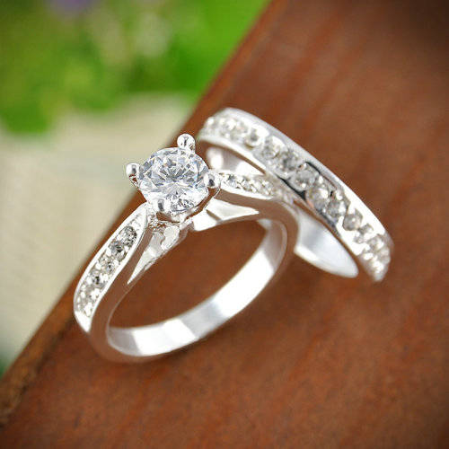 Fantastic price!! Sterling Silver - filled Engagement Wedding Ring Set with simulated diamonds #6-9