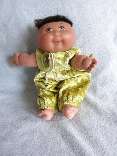 Small Cabbage Patch Kid (about 20cm)