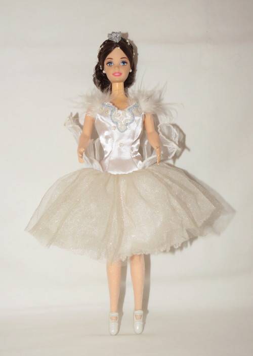 Mattel Snow Queen from Barbie in Swan Lake