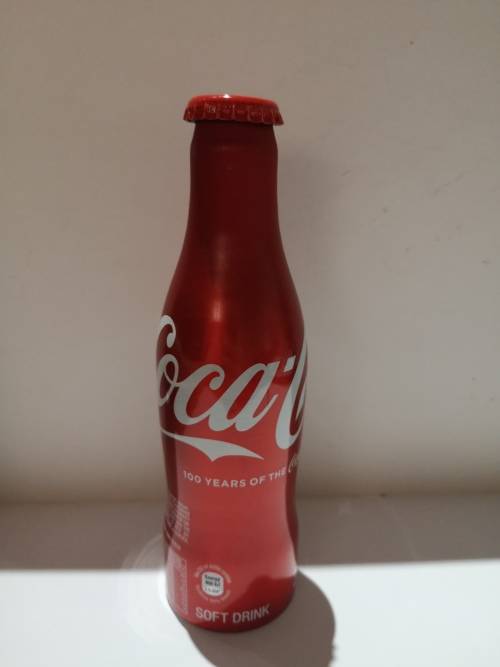 Coca-Cola Regular Aluminium Bottle 250ml (100 Years of the Coca-Cola Bottle)