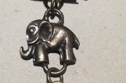 Cast Iron Tablecloth Weights for Home and Outdoor Use - Animals (4pc)