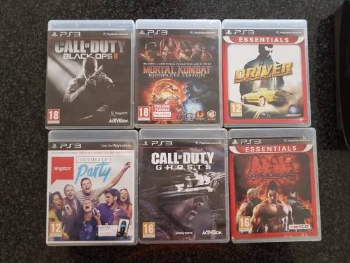 Play Station 3 (PS3) + 2 Controllers + Games...