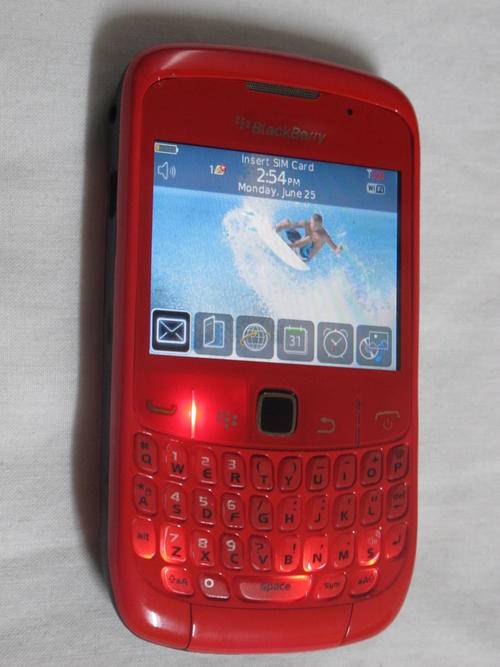 ORIGINAL RED BLACKBERRY Curve 8520 EXCELLENT CONDITION!! Local stock