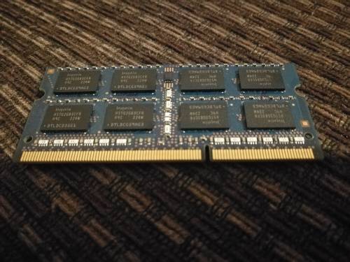 Hynix 4GB DDR3 PC3 10600S RAM