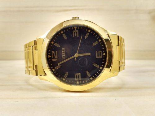 RARE VINTAGE MEN'S CITIZEN QUARTZ 42MM JAPAN MADE WRIST WATCH FOR GENTS WEAR