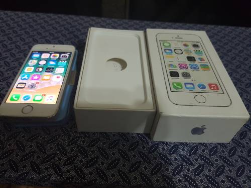 iPhone 5S 16GB White for sale