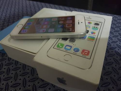 iPhone 5S 16GB White for sale