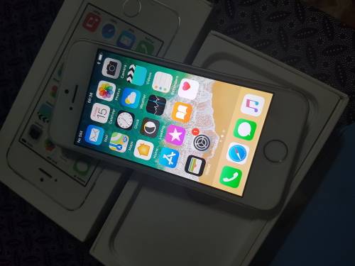 iPhone 5S 16GB White for sale