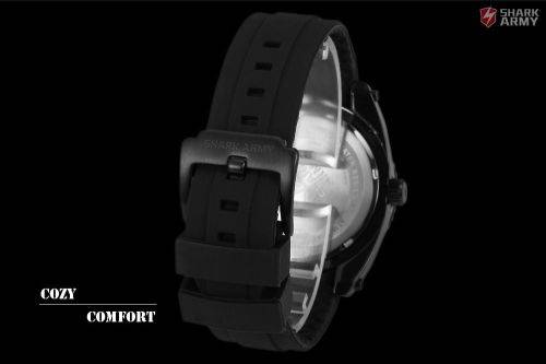 Genuine SHARK ARMY Mens Silicone Band Sport Military Watch  Ref11