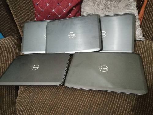 Dell latitude E5430 i5, 320gb and 4gb ram