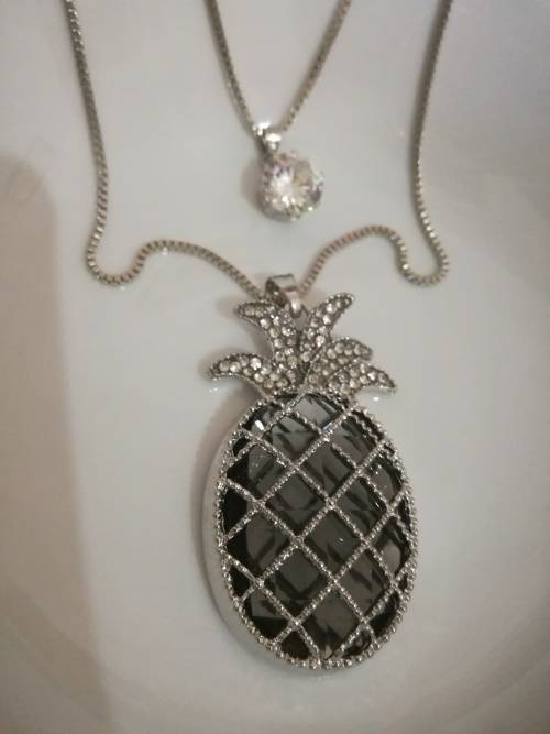 Long Sweater Chain Silver Colored Crystal Pineapple cute Fashion Necklace