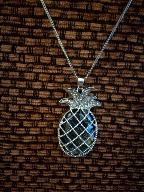 Long Sweater Chain Silver Colored Crystal Pineapple cute Fashion Necklace