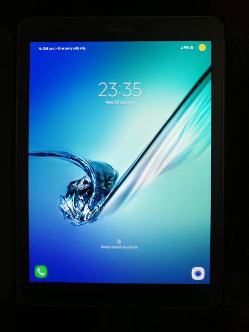 Samsung Tab S2 9.7 inch very clean (SM-T819) wifi only,