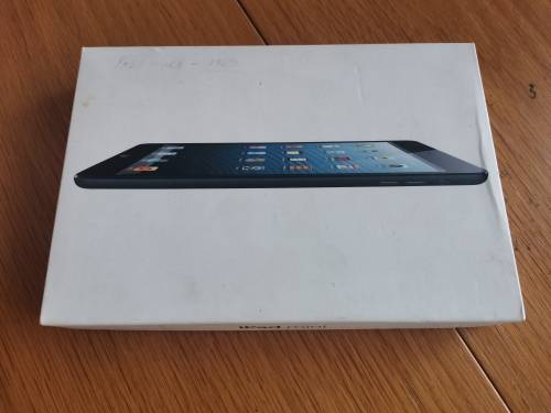 IPAD MINI 1 - 16GIG - BLACK - WIFI AND CELLULAR