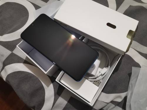 Huawei P30 lite very clean