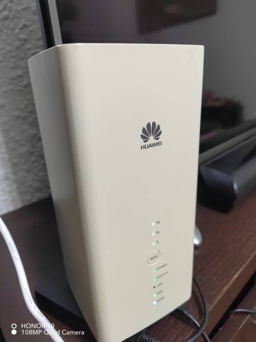 Huawei B618 5G router (It take a SIM CARD)