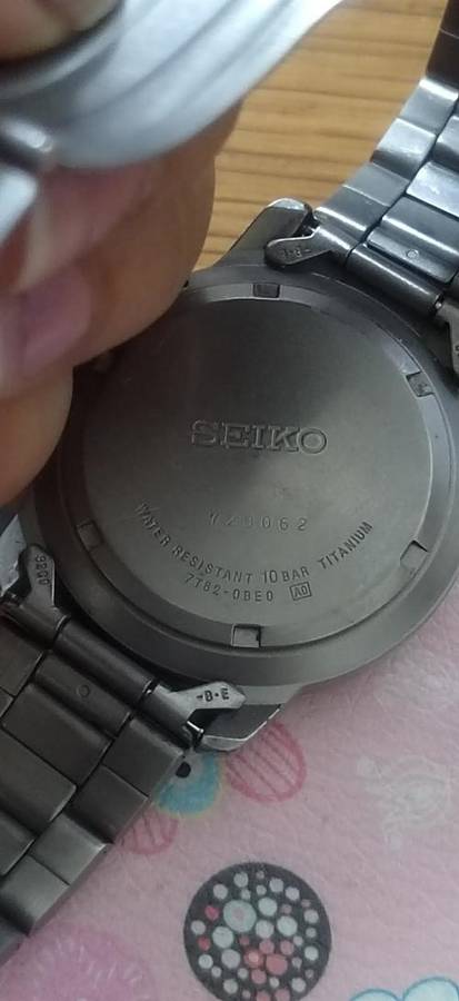 SEIKO Chronograph Titanium 100M - Model 7T62 - OBEO