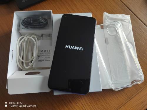 HUAWEI P40 LITE 128GB AND 6GB RAM