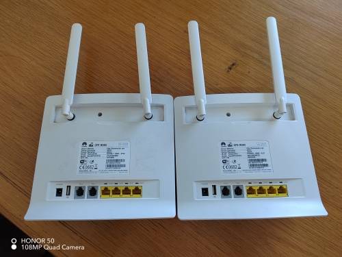 Latest Huawei 4G Router model B593 (It take a SIM CARD)