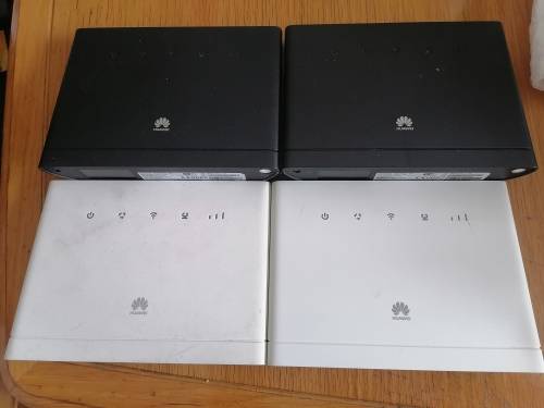 Huawei 4G Router model B315s (It take a SIM CARD) up to 32 users Ref02