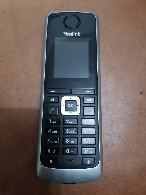 Wireless DECT Phone W52P + Base + Yealink W52P