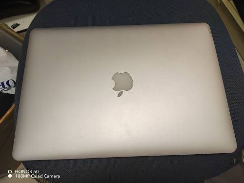 MacBook Pro i7, Retina 15inch Late 2013 250GB SSD and 8GB RAM
