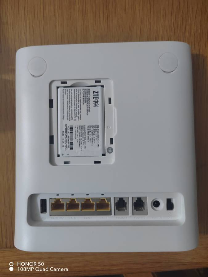 ZTE MF286 LTE Wireless Router to Power 4G Data Access with built in battery