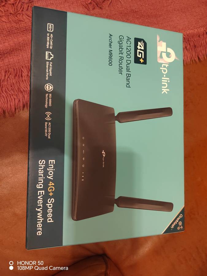 TP-LINK Archer MR600 4G+ Advance Cat6 AC1200 Wireless Dual Band Gigabit Router (take a sim)