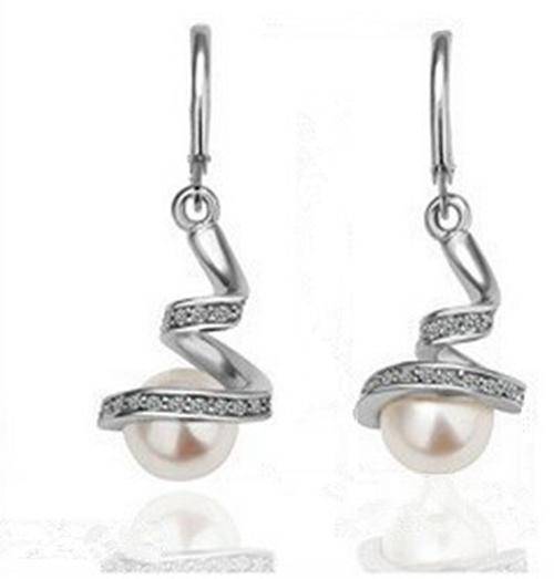 Elegant Pearl Crystal Rhinestone Ear Stud Silver Dangle Earring