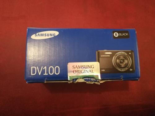 Samsung Dual View Camera - DV100 - Excellent Condition