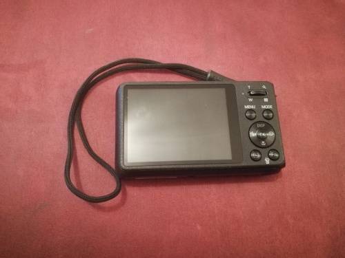 Samsung Dual View Camera - DV100 - Excellent Condition