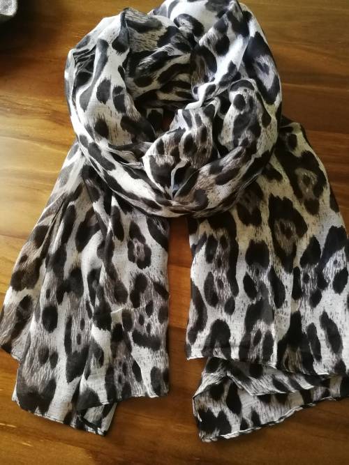 Cotton Road bag with Free scarf - Crazy Combo
