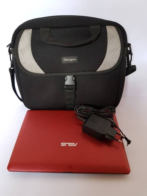 Asus Eee PCx101CH Netbook Red plus Laptop bag