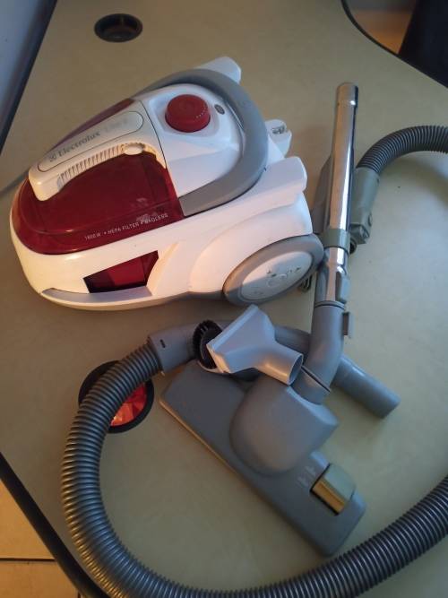 Electrolux Vacuum Cleaner