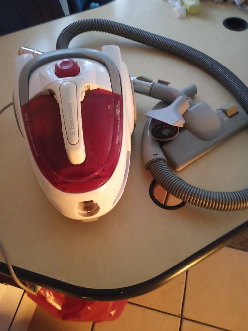 Electrolux Vacuum Cleaner