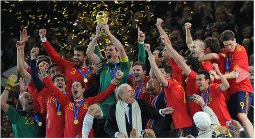 2012 EURO SPAIN SIGNED SHIRT+COA
