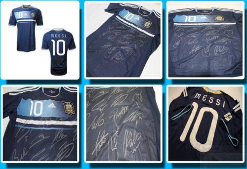 2011 COPA ARGENTINA FULL SQUAD SIGNED MESSI SHIRT