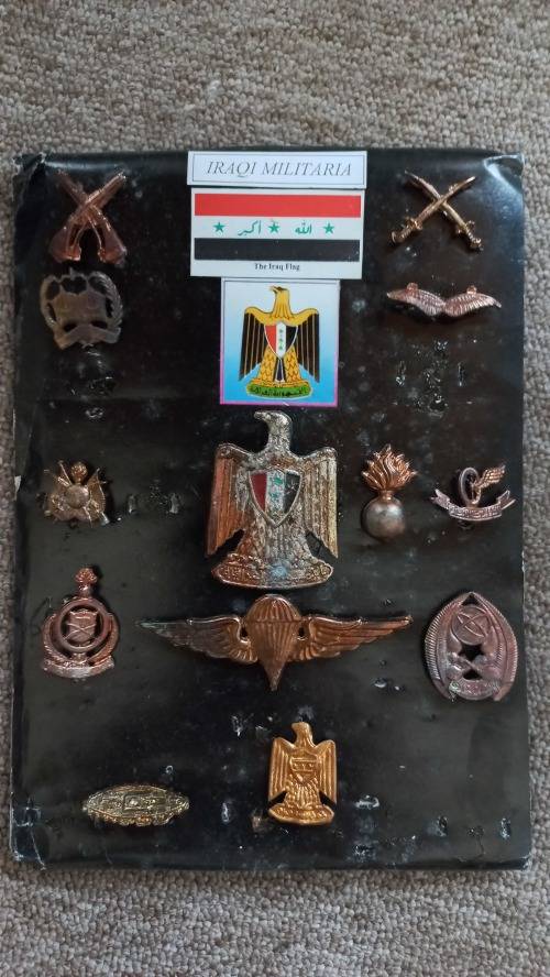 IRAQI MILITARY BADGES