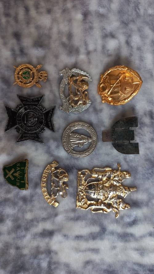 BADGES JOBLOT