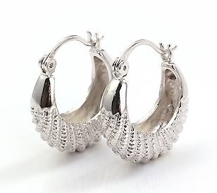 Elegant! * 9K Solid White Gold Hoop Earrings *