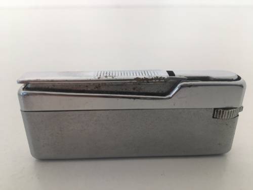 Lot Vintage Lighters - Ronson, Crown Cat's-eye & Unknown