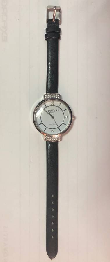 Signature Quartz Watch