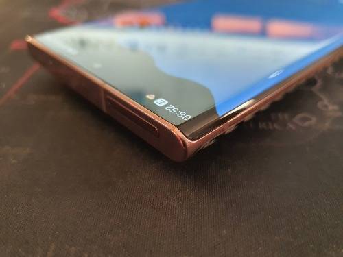 Samsung Galaxy Note 20 Ultra - with extras worth R3000