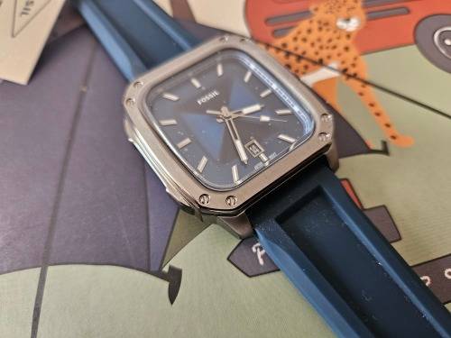 Fossil Men`s Inscription Three-Hand Date Navy Silicone Watch - FS5979