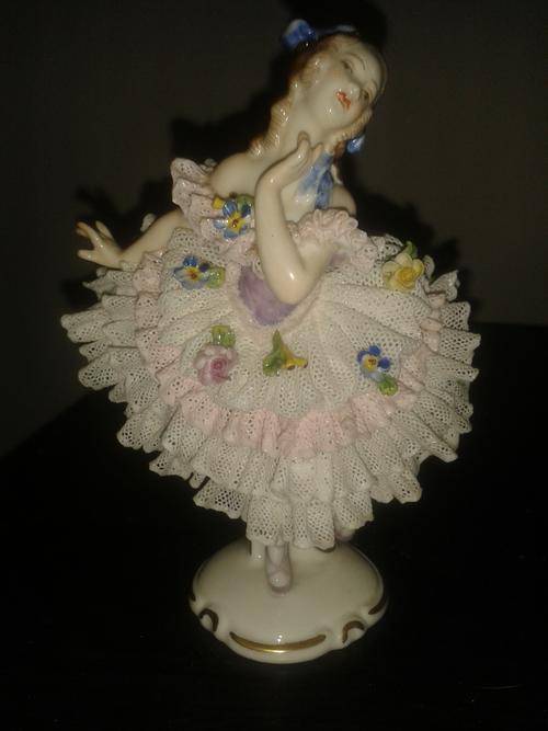 Dresden Figurine