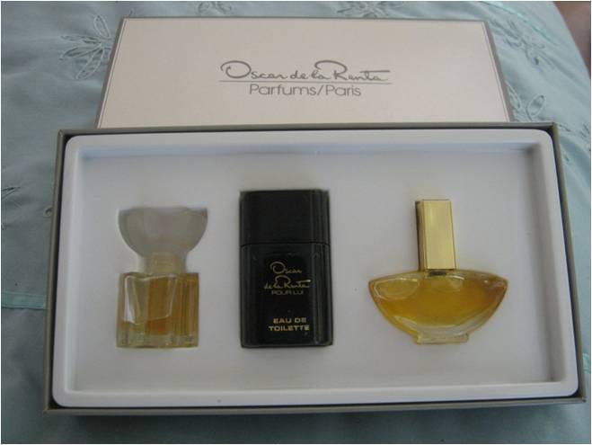 OSCAR DE LA RENTA CLASSIC MINITURES - SUPER GIFT IDEA.