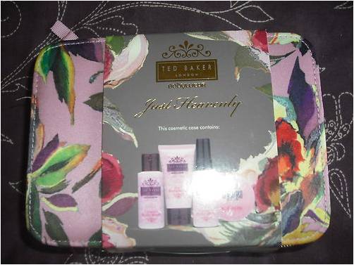 GENUINE TED BAKER GIFT SET - BEAUTIFULLY PACKAGED