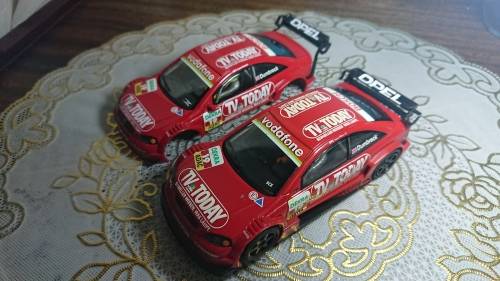 1/32 SCALE SLOT CAR - SCX OPEL ASTRA WITH EXTRA BODY