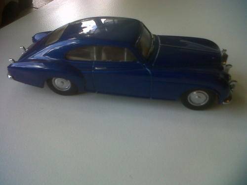 DINKY DY-13   1955 BENTLEY 'R' TYPE CONTINENTAL   1/43 SCALE